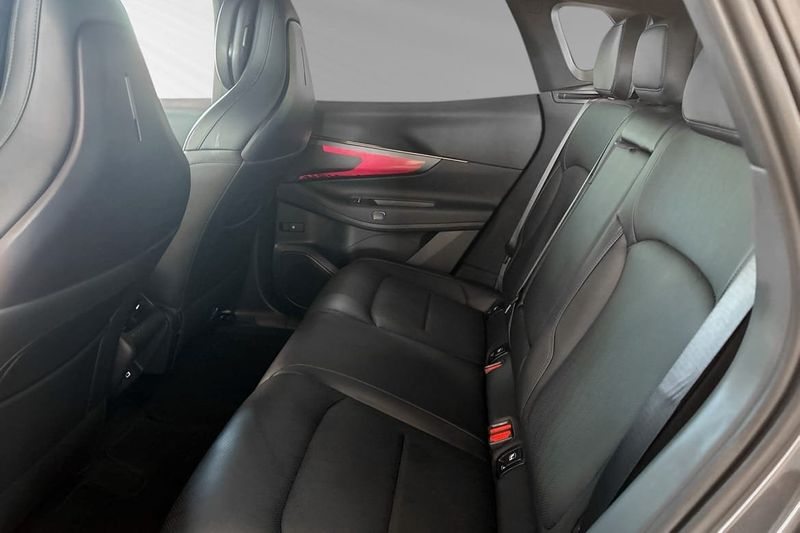 Lynk & Co 08 bild 7