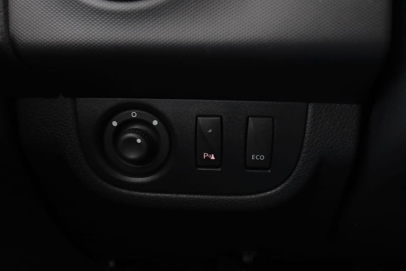 Dacia Sandero bild 34