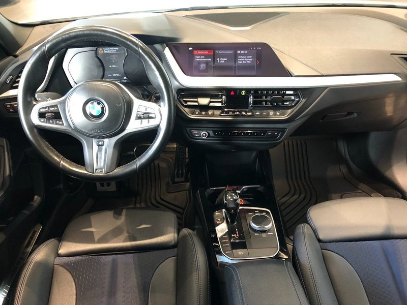 BMW 118 bild 8