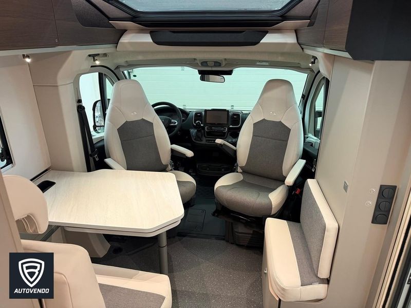 Adria Compact bild 7