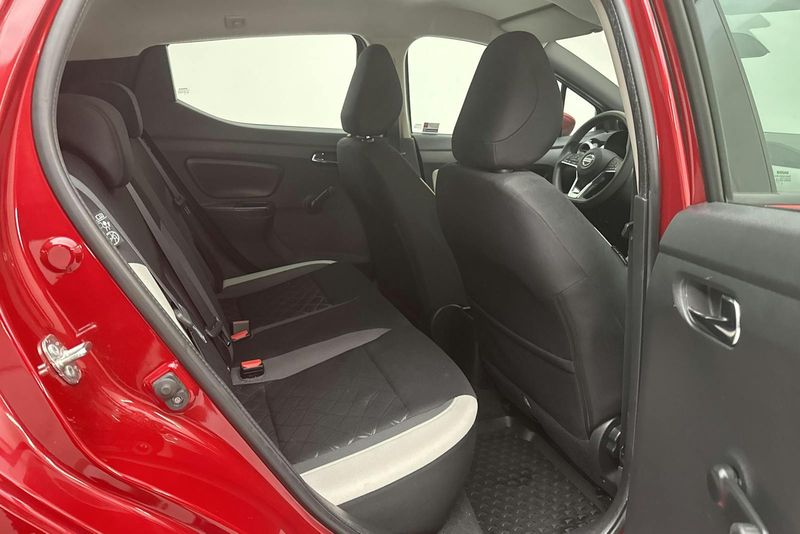 Nissan Micra bild 8