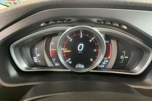 Volvo V40 bild 10