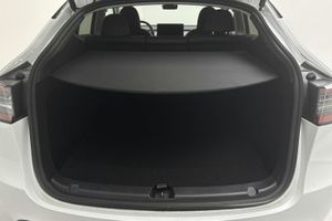 Tesla Model Y bild 9