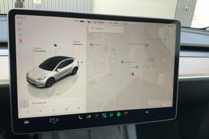Tesla Model Y bild 12