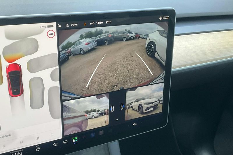Tesla Model Y bild 13