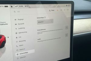 Tesla Model Y bild 14