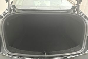 Tesla Model 3 bild 9