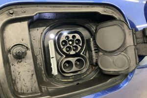 BMW i4 bild 18