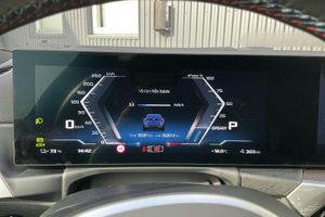 BMW i4 bild 10