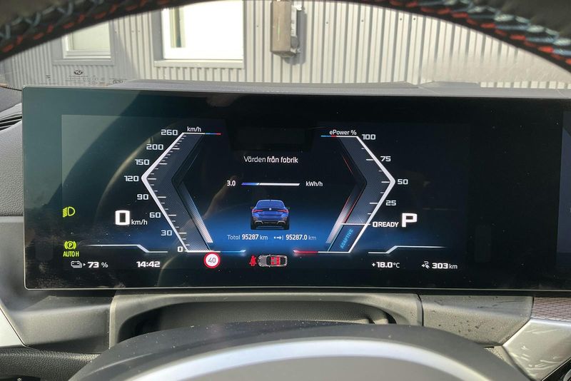BMW i4 bild 10