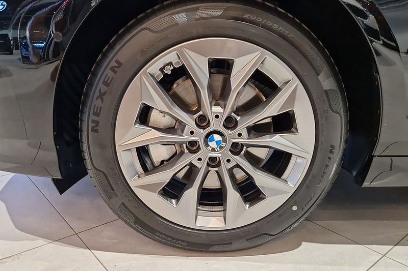 BMW 120 bild 17