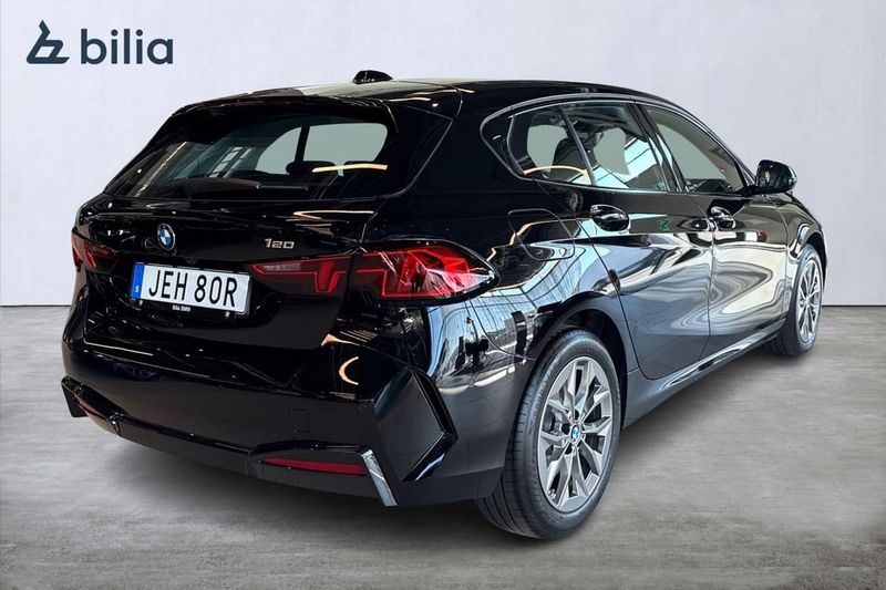 BMW 120 bild 19