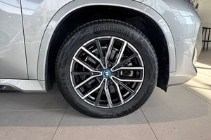 BMW X1 bild 17