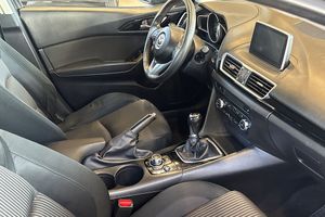 Mazda 3 bild 10