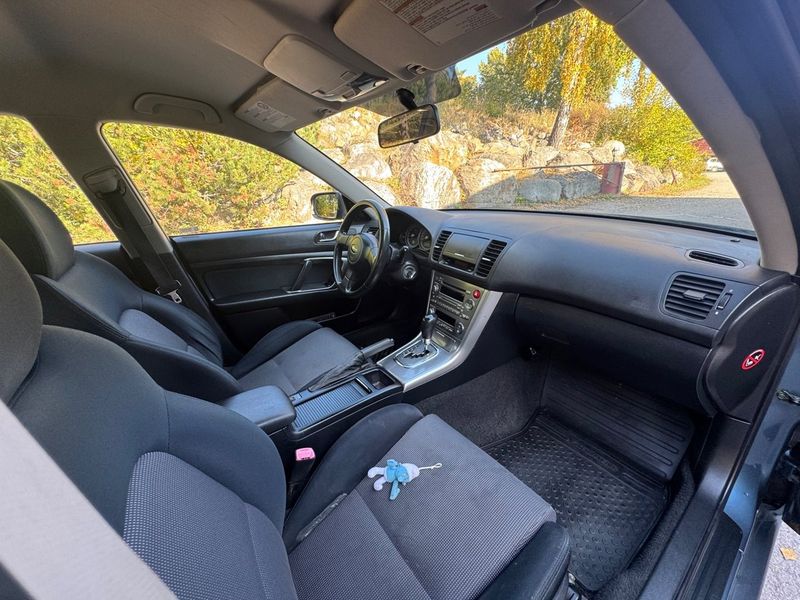 Subaru Legacy bild 17