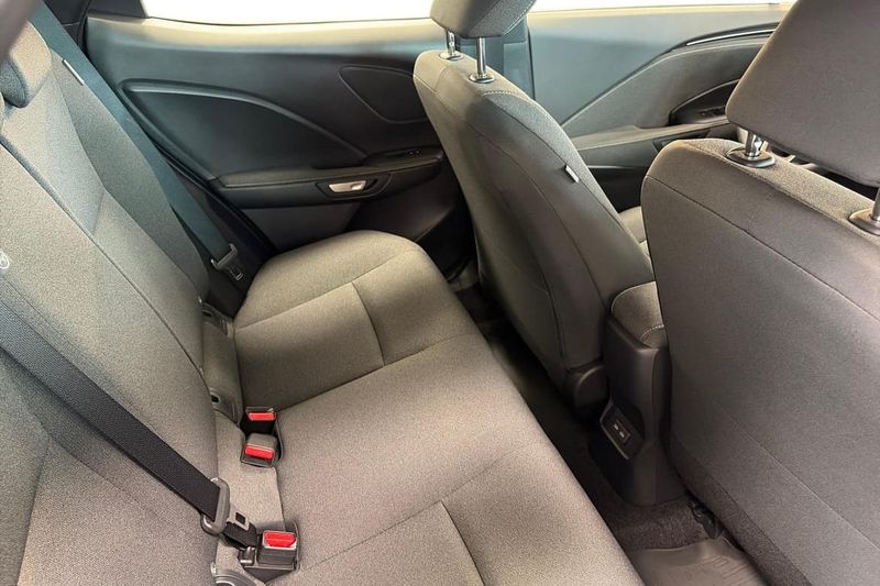 Lexus LBX bild 7