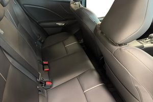 Lexus LBX bild 7