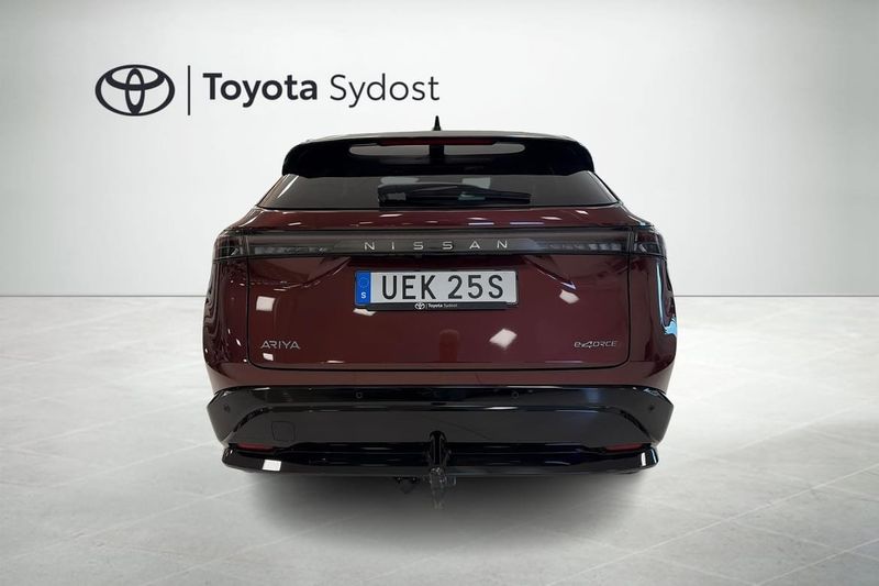 Nissan Ariya bild 4