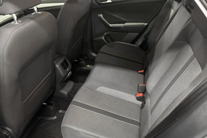 Volkswagen T-Roc bild 16