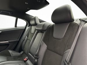 Volvo S60 bild 13