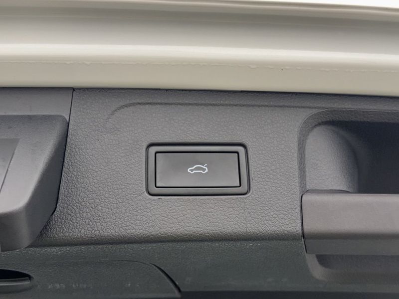 Volkswagen Passat bild 32