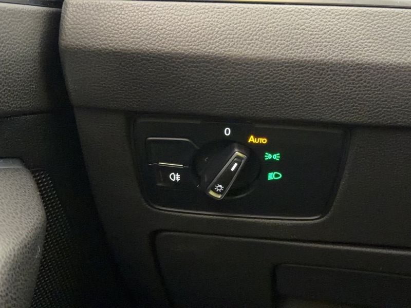 Volkswagen Passat bild 30