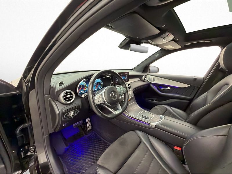 Mercedes GLC300 bild 8