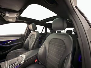 Mercedes GLC300 bild 9