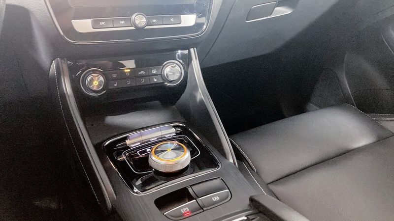 MG ZS EV bild 13