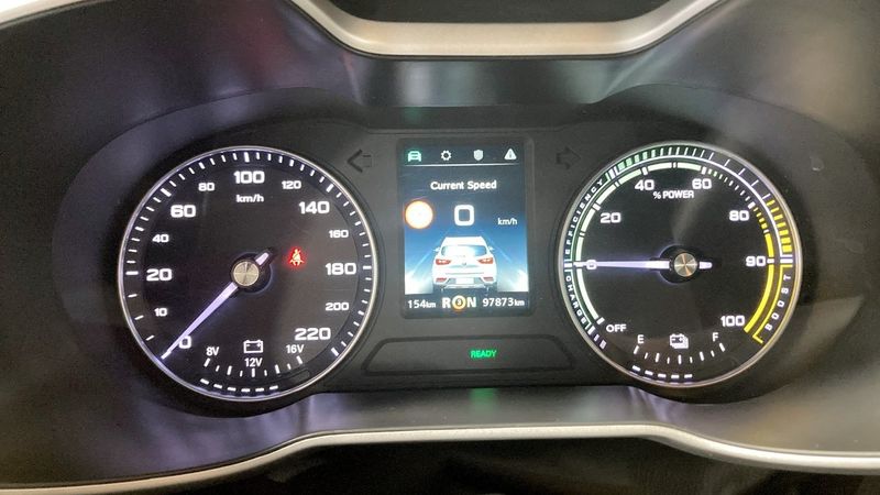 MG ZS EV bild 16