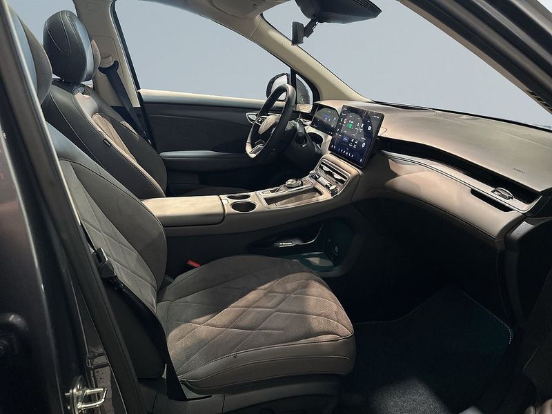 MG S6 EV bild 9