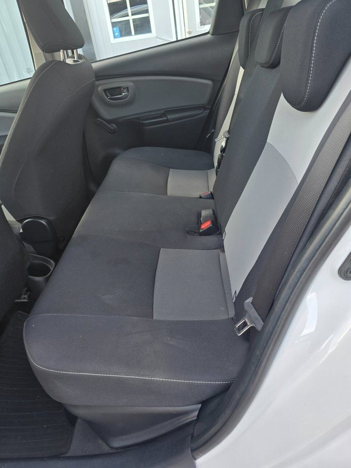Toyota Yaris bild 9