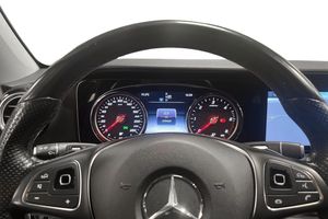 Mercedes E200 bild 5