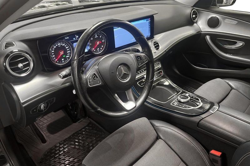 Mercedes E200 bild 6