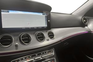 Mercedes E200 bild 12