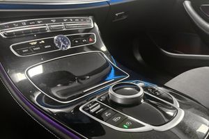 Mercedes E200 bild 14