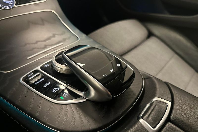 Mercedes E220 bild 22