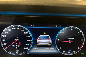 Mercedes E220 bild 20