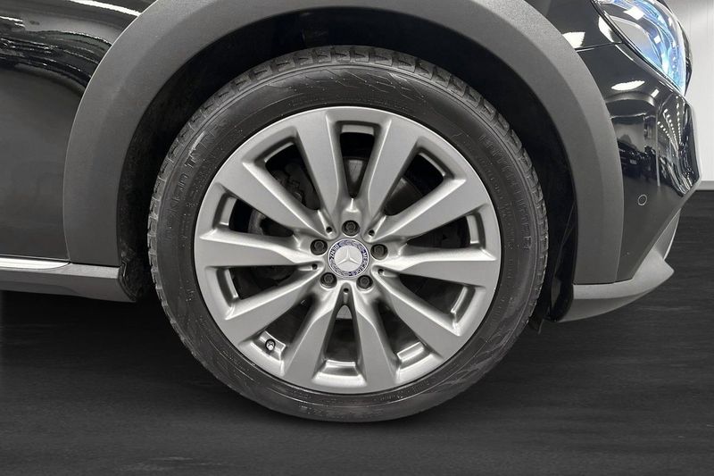 Mercedes E220 bild 10