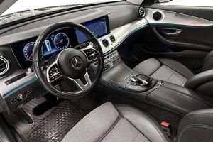 Mercedes E220 bild 6