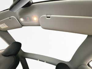Tesla Model 3 bild 15