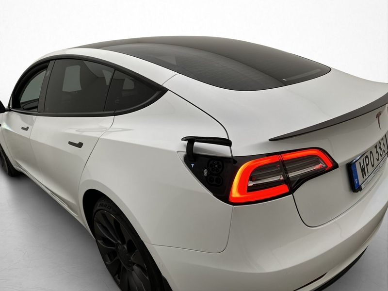 Tesla Model 3 bild 22