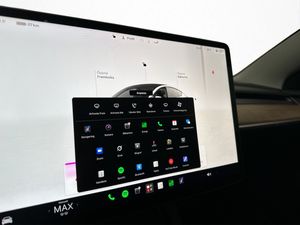Tesla Model 3 bild 24