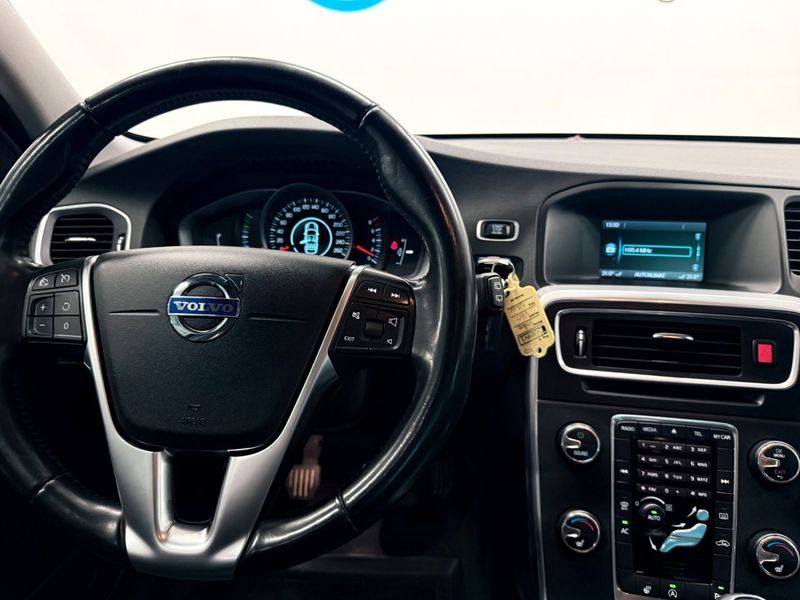 Volvo V60 bild 8