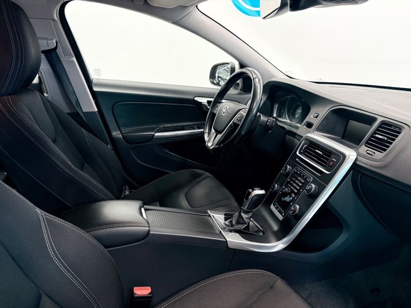 Volvo V60 bild 7