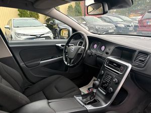 Volvo V60 bild 5