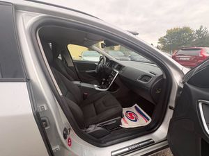 Volvo V60 bild 8