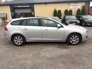 Volvo V60 bild 2