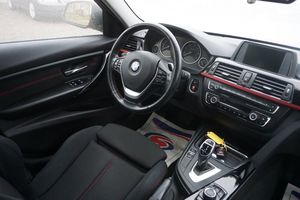 BMW 320 bild 9
