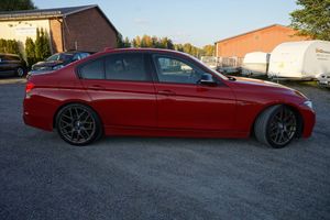 BMW 320 bild 2